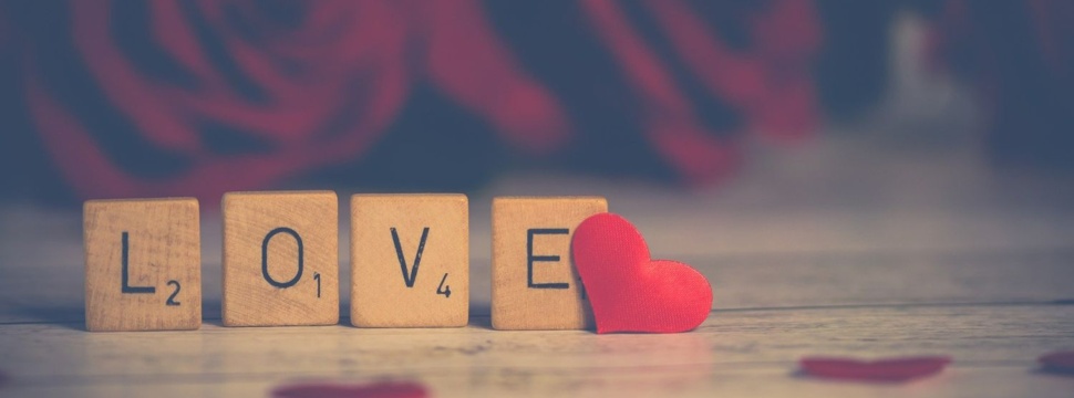 Love, © Pixabay.com/Ylanite